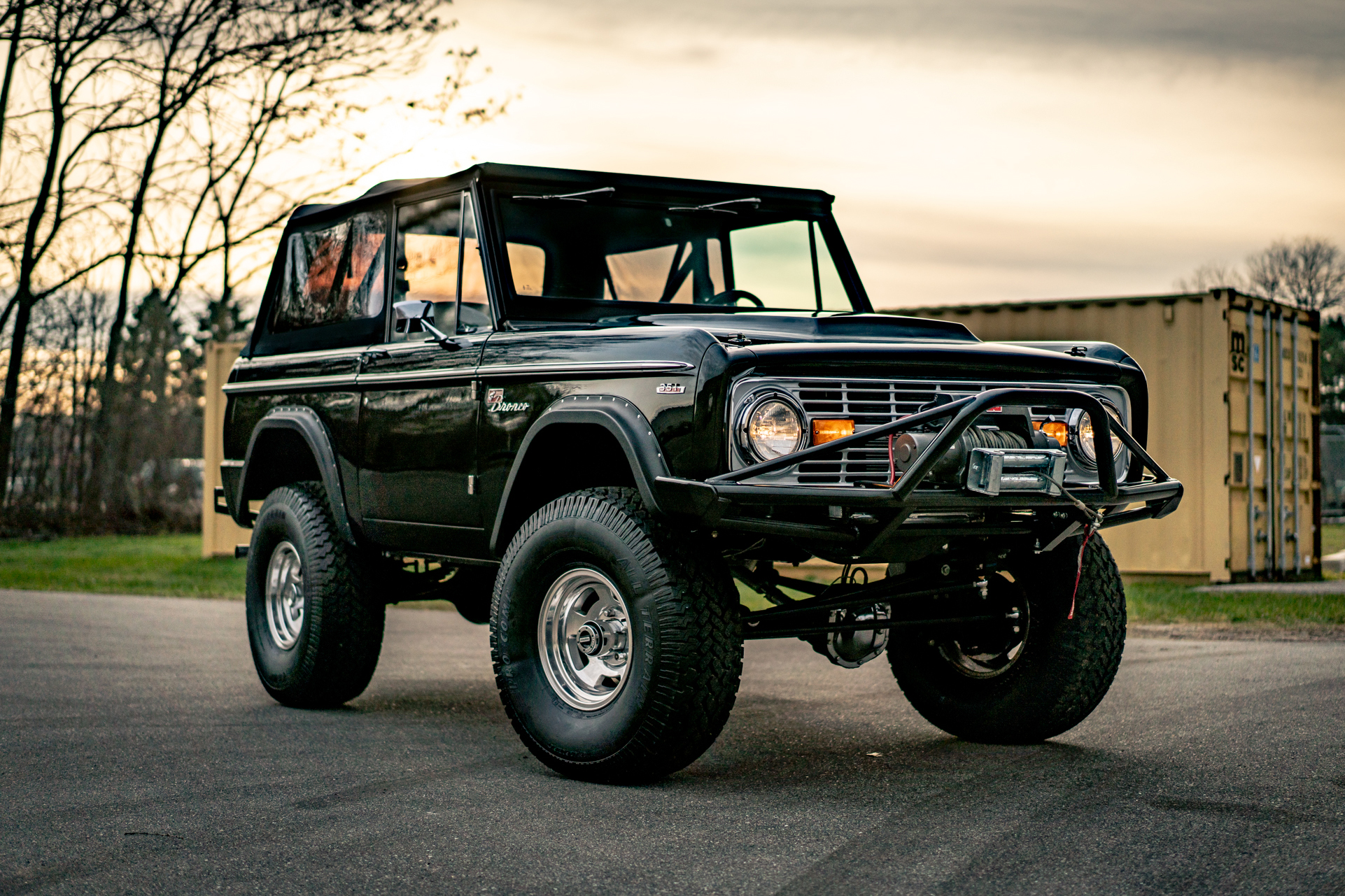 1968 FORD BRONCO for sale by auction in Grand Rapids, MI, USA, image size:1263x842