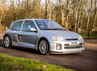 2002 RENAULT CLIO V6 PHASE 1