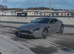 2016 ASTON MARTIN V8 VANTAGE S FOREST EDITION - 272 KM