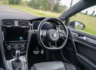 2018 VOLKSWAGEN GOLF (MK7.5) R WOLFSBURG EDITION 