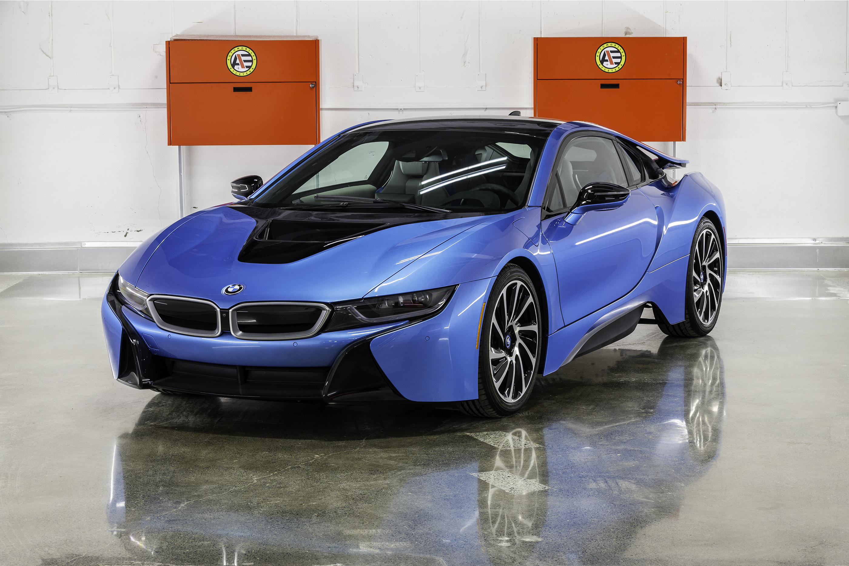 2014 BMW i8 - 210 KM for sale in Montreal, QC, Canada