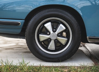 1968 PORSCHE 911 T 2.2 TARGA