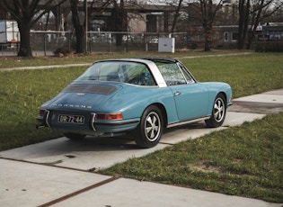 1968 PORSCHE 911 T 2.2 TARGA