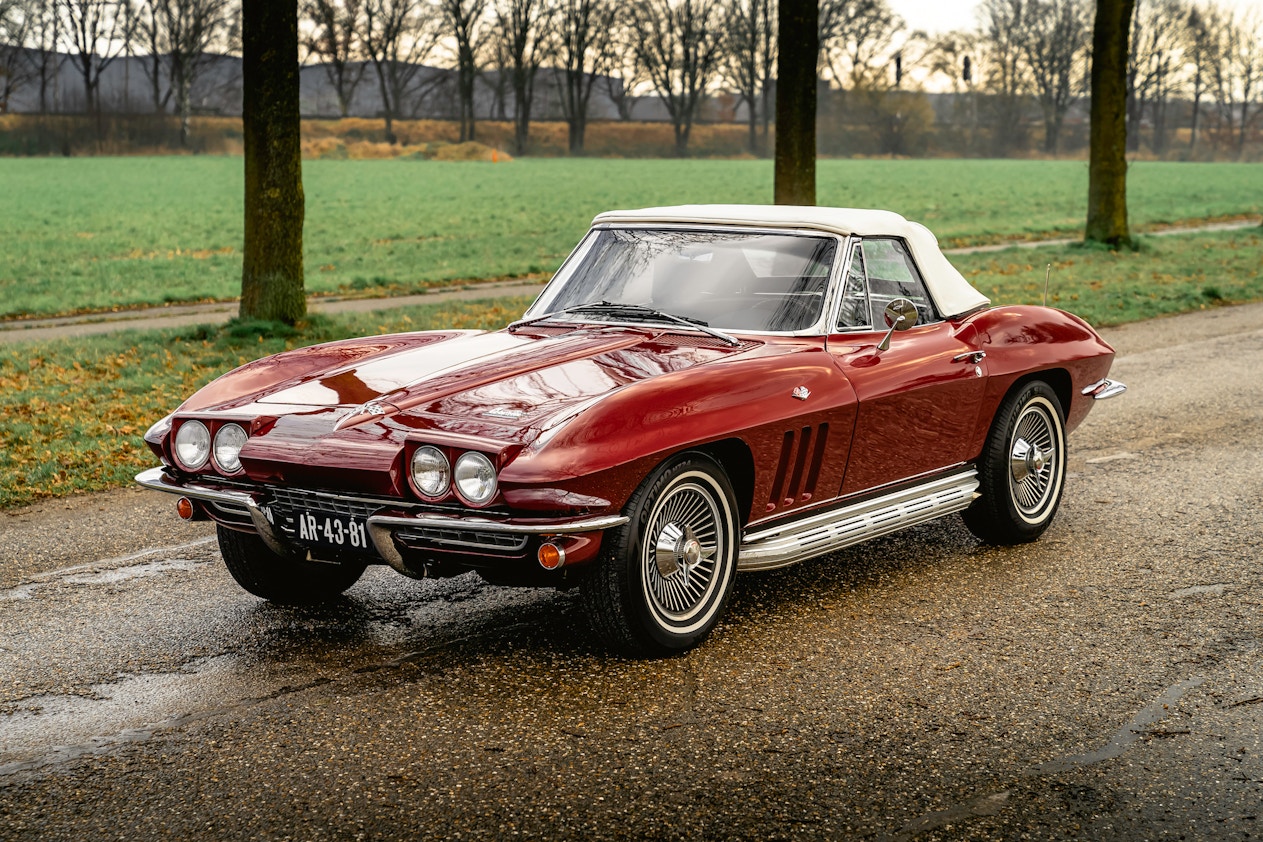 1966 CHEVROLET CORVETTE STINGRAY (C2) CONVERTIBLE 