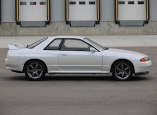 1991 NISSAN SKYLINE (R32) GT-R - 15,577 KM