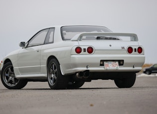 1991 NISSAN SKYLINE (R32) GT-R - 15,577 KM