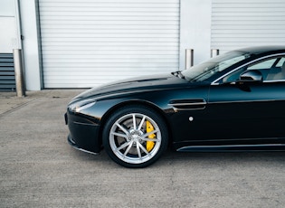 2015 ASTON MARTIN V8 VANTAGE S - 3,594 MILES