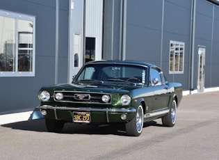 1966 FORD MUSTANG FASTBACK 2+2 GT