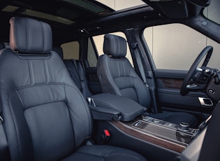 2022 RANGE ROVER VOGUE P400E LIMITED EDITION - 29 KM 