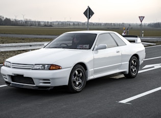 1993 NISSAN SKYLINE (R32) GT-R