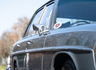 1972 MERCEDES-BENZ (W108) 280 SE 3.5L V8