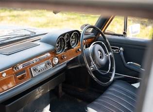 1972 MERCEDES-BENZ (W108) 280 SE 3.5L V8