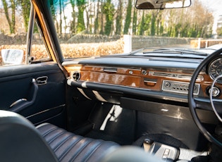 1972 MERCEDES-BENZ (W108) 280 SE 3.5L V8