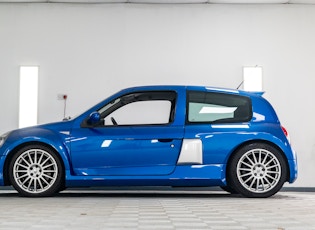 2004 RENAULT CLIO V6 PHASE 2 - 13,880 MILES