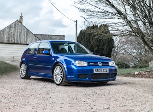 2003 VOLKSWAGEN GOLF (MK4) R32