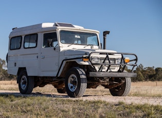 1981 TOYOTA FJ45 LAND CRUISER 'ARKANA'