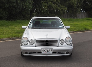 1999 MERCEDES-BENZ (W210) E55 AMG