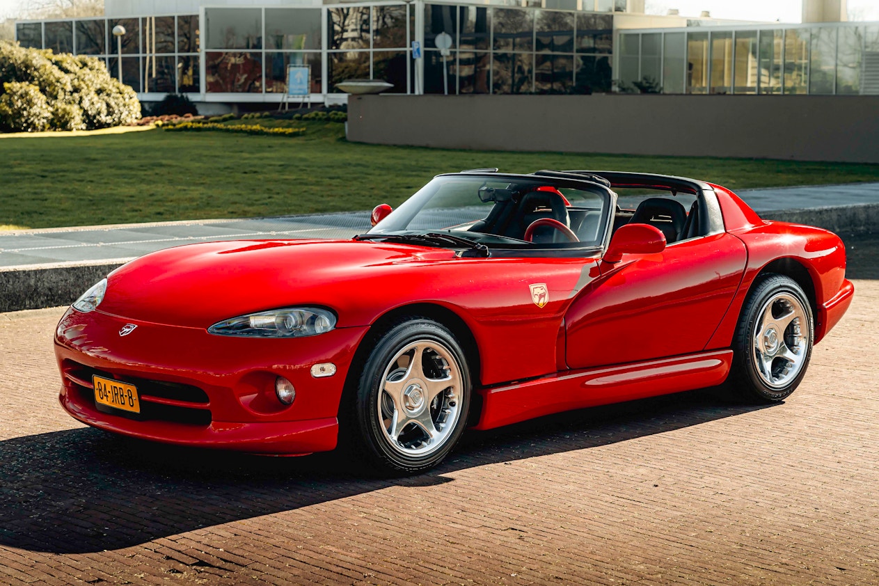 1996 DODGE VIPER ROADSTER - 26,736 MILES