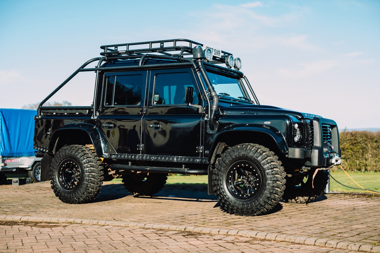 2008 LAND ROVER DEFENDER 110 XS DOUBLE CAB PICK UP - BESPOKE SPECTRE EDITION