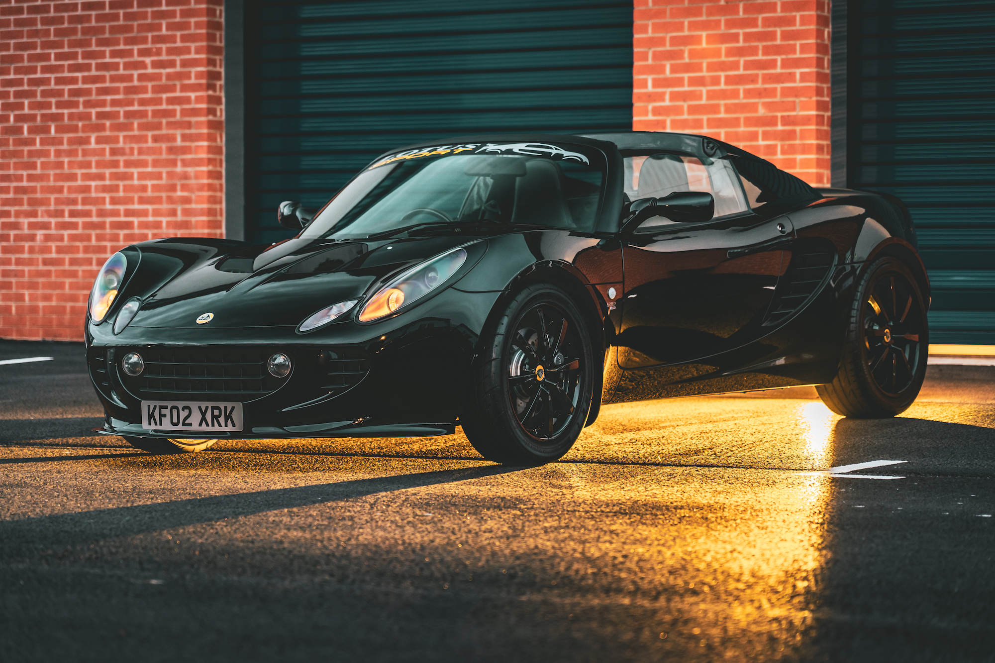 AUTOart Lotus Elise 2002 ブラック Amazon | オートアート 1/43 2002 ロータス エリーゼ ブラック