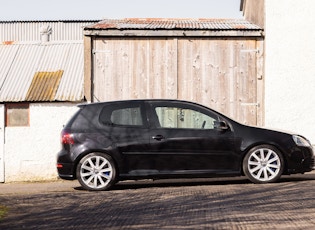 2008 VOLKSWAGEN GOLF (MK5) R32