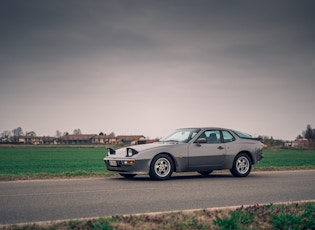 1986 PORSCHE 944 - 22,277 KM