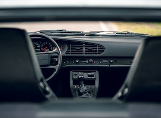 1986 PORSCHE 944 - 22,277 KM