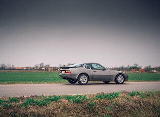 1986 PORSCHE 944 - 22,277 KM