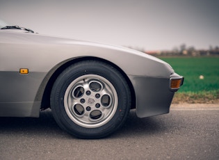 1986 PORSCHE 944 - 22,277 KM