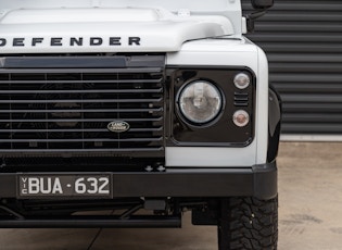 2015 LAND ROVER DEFENDER 110 XS STATION WAGON - 2,771 KM