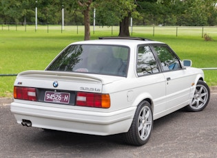 1990 BMW (E30) 325I