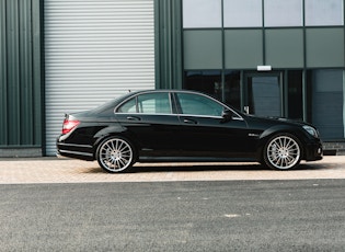 2009 MERCEDES-BENZ (W204) C63 AMG - 8,945 MILES