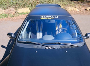 2000 RENAULT CLIO V6 PHASE 1 RACE CAR - 15,737 KM