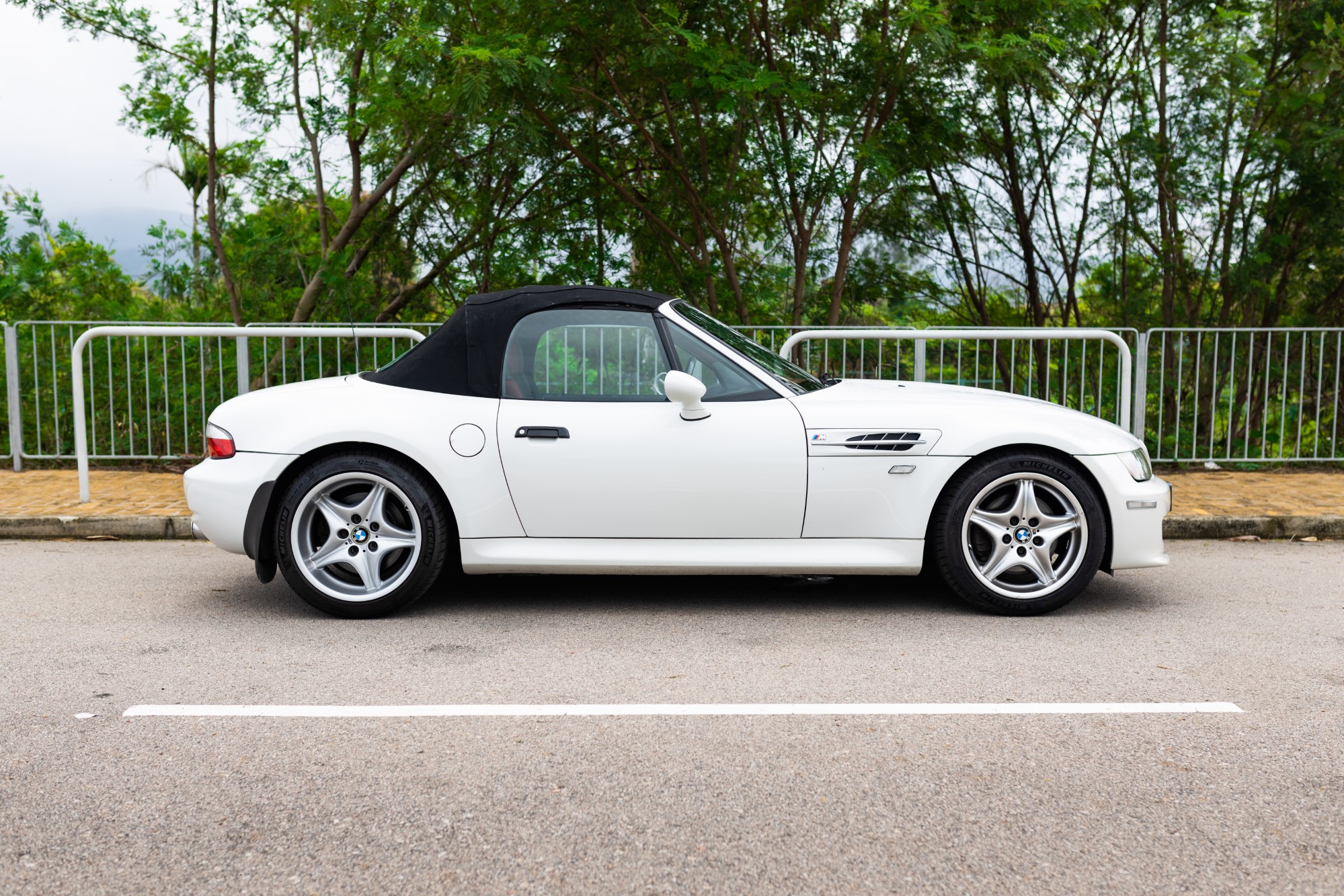 1998 BMW Z3 M ROADSTER for sale by auction in Yuen Long, Hong Kong