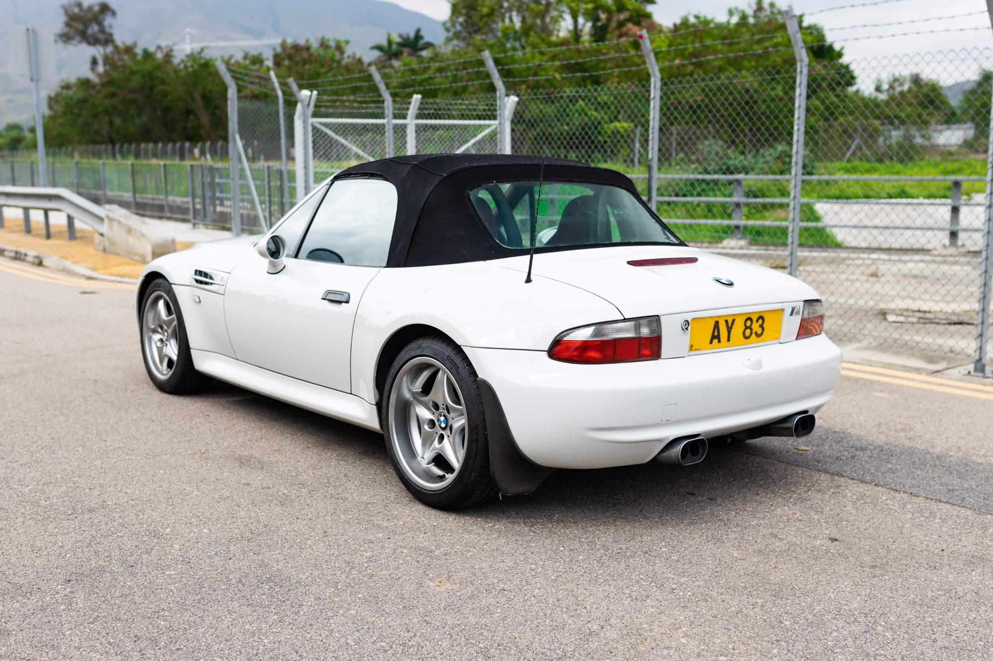 1998 BMW Z3 M ROADSTER for sale by auction in Yuen Long