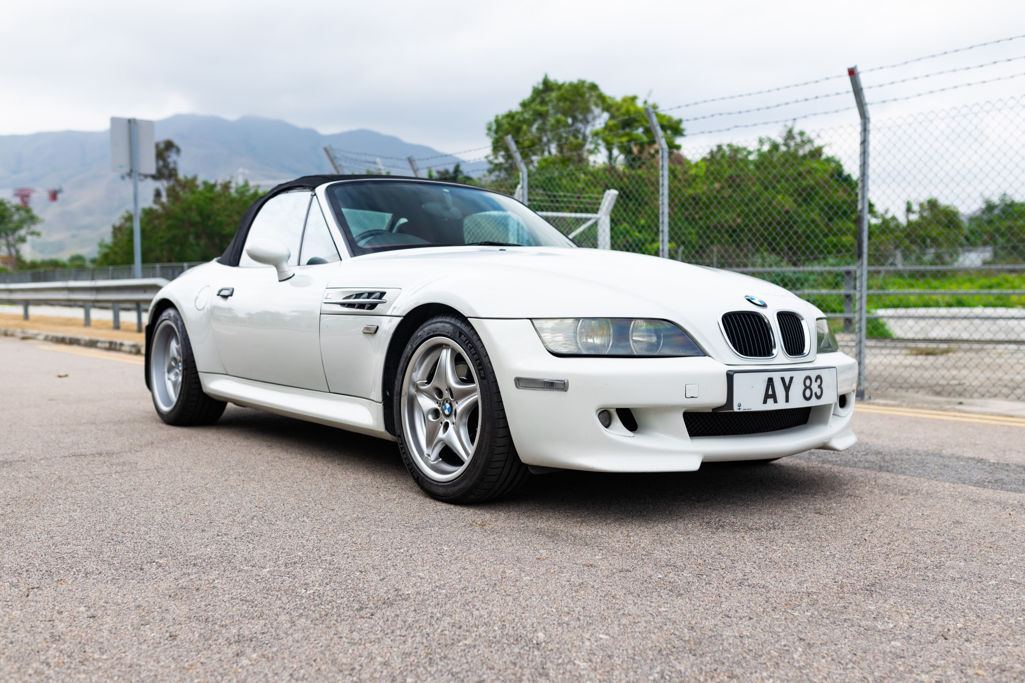 1998 BMW Z3 M ROADSTER for sale by auction in Yuen Long, Hong Kong
