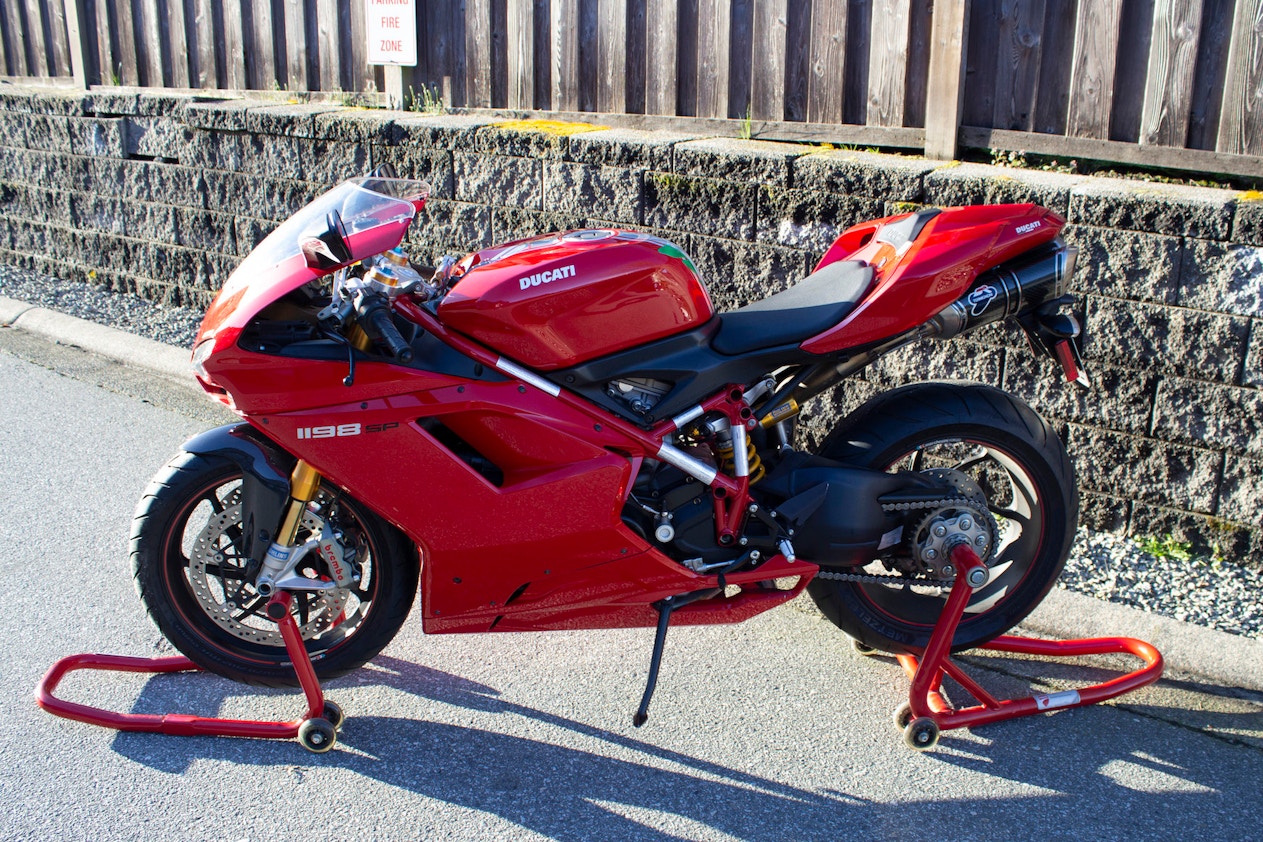 2011 DUCATI 1198 SP