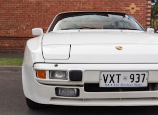 1989 PORSCHE 944