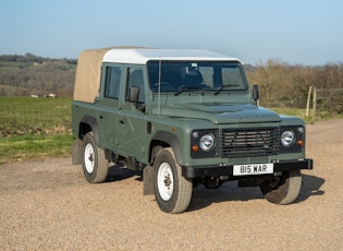 2015 LAND ROVER DEFENDER 110 DOUBLE CAB - 9,419 MILES