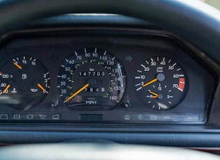 1995 MERCEDES-BENZ (W124) E220