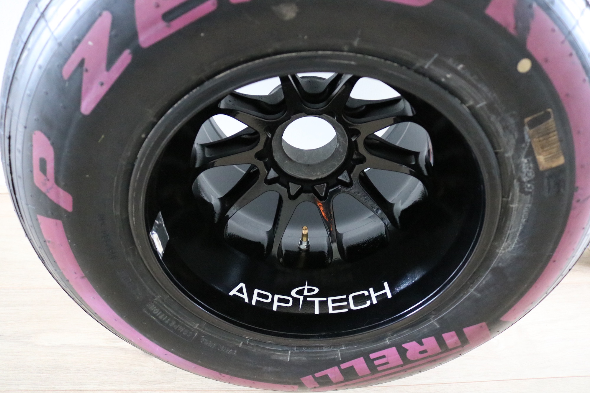 大人 可愛い 服  for TYRE AND WHEEL STR11 ROSSO TORO 2016 sale in auction by 自転車本体