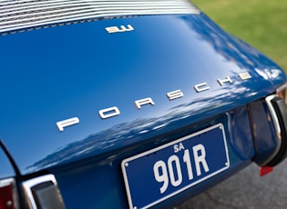 1968 PORSCHE 911
