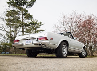 1968 MERCEDES-BENZ 280 SL PAGODA