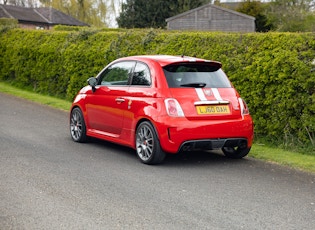 2010 ABARTH 695 TRIBUTO FERRARI