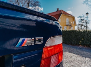 1999 BMW (E39) M5