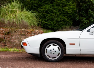 1990 PORSCHE 928 S4 - 5,631 MILES