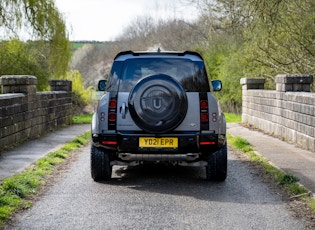 2021 LAND ROVER DEFENDER 90 P300 X-DYNAMIC