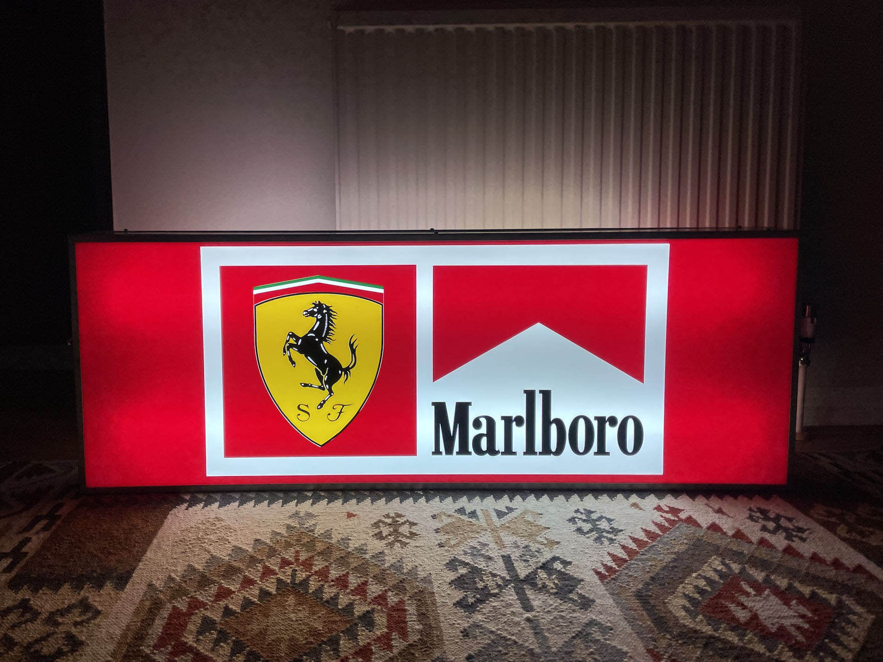 Marlboro World ChampionshipTeam Flag Banner - Catanai