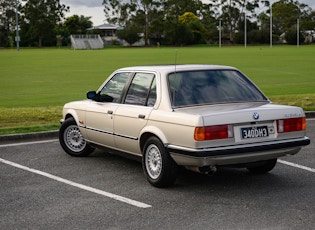 1986 BMW (E30) 325E