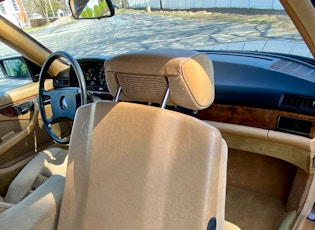 1985 MERCEDES-BENZ (W126) 420 SEC